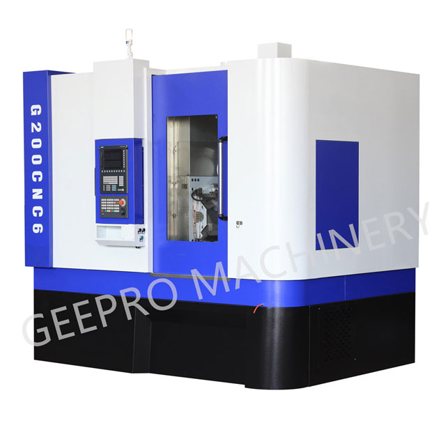 máquina de cortar en marcha