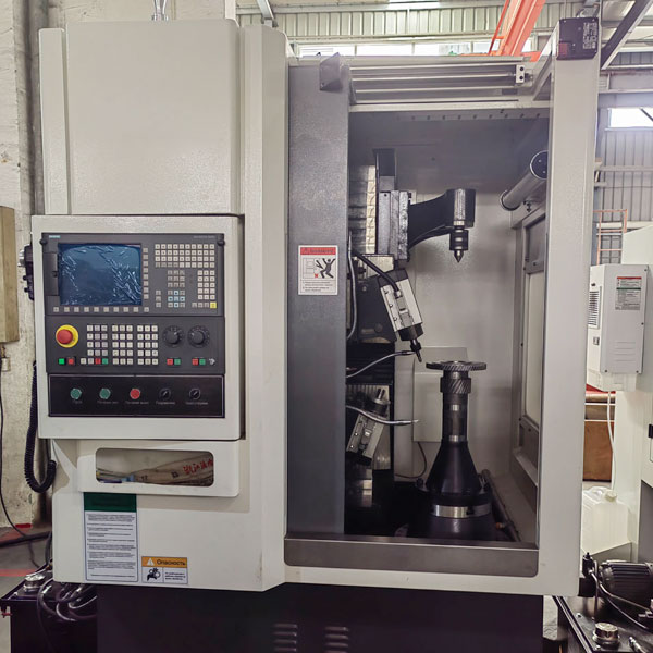 m&aacute;quina de engranajes