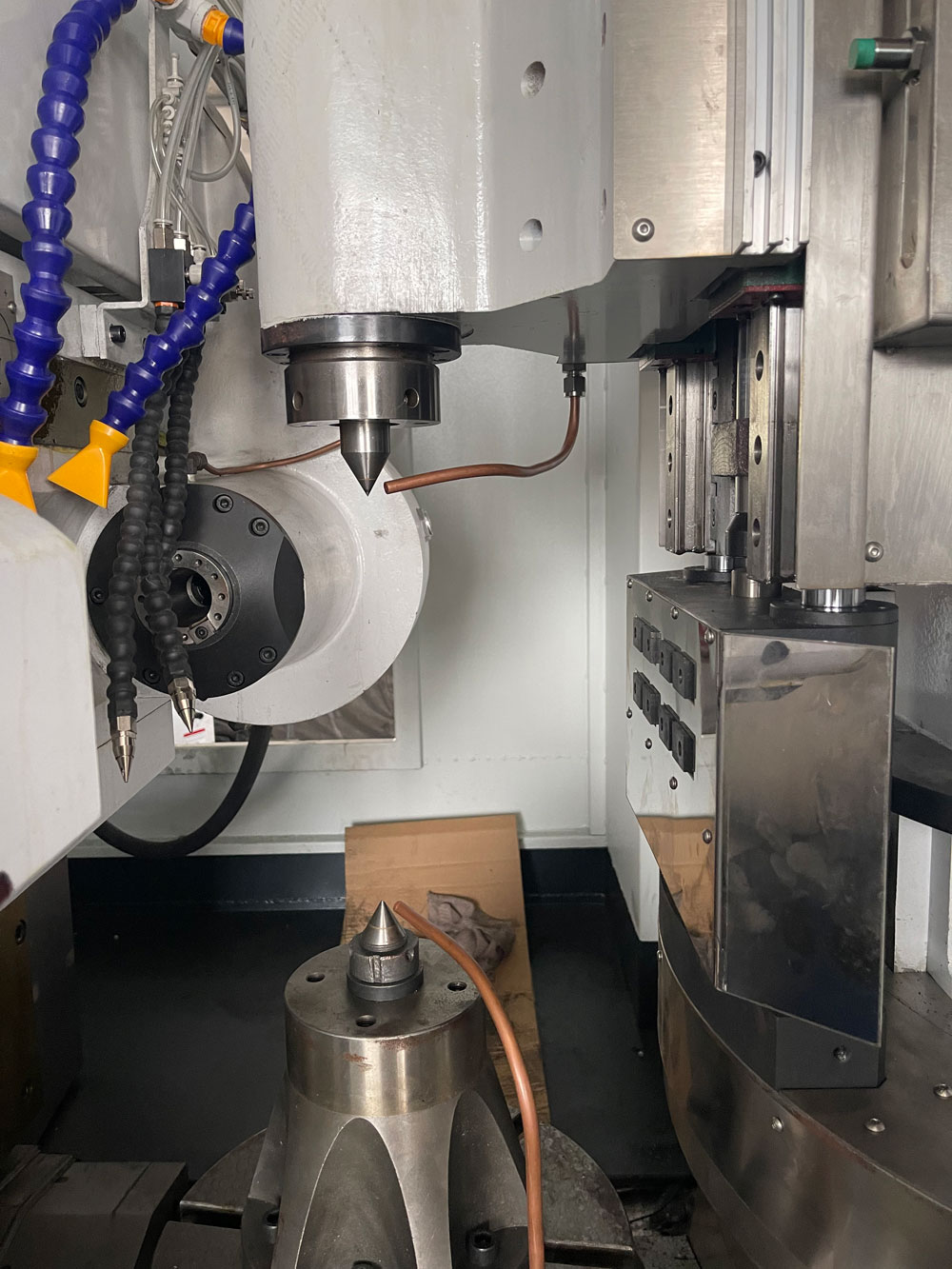 espalda de engranaje