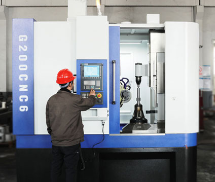 G200 Gear Hobber éxito en Bélgica: aceptación completa