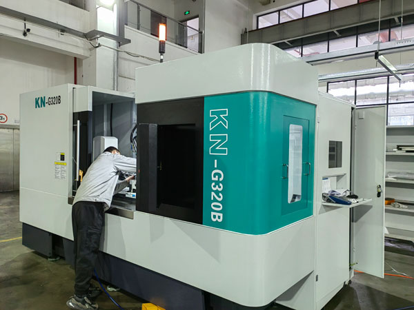 m&aacute;quina de engranajes